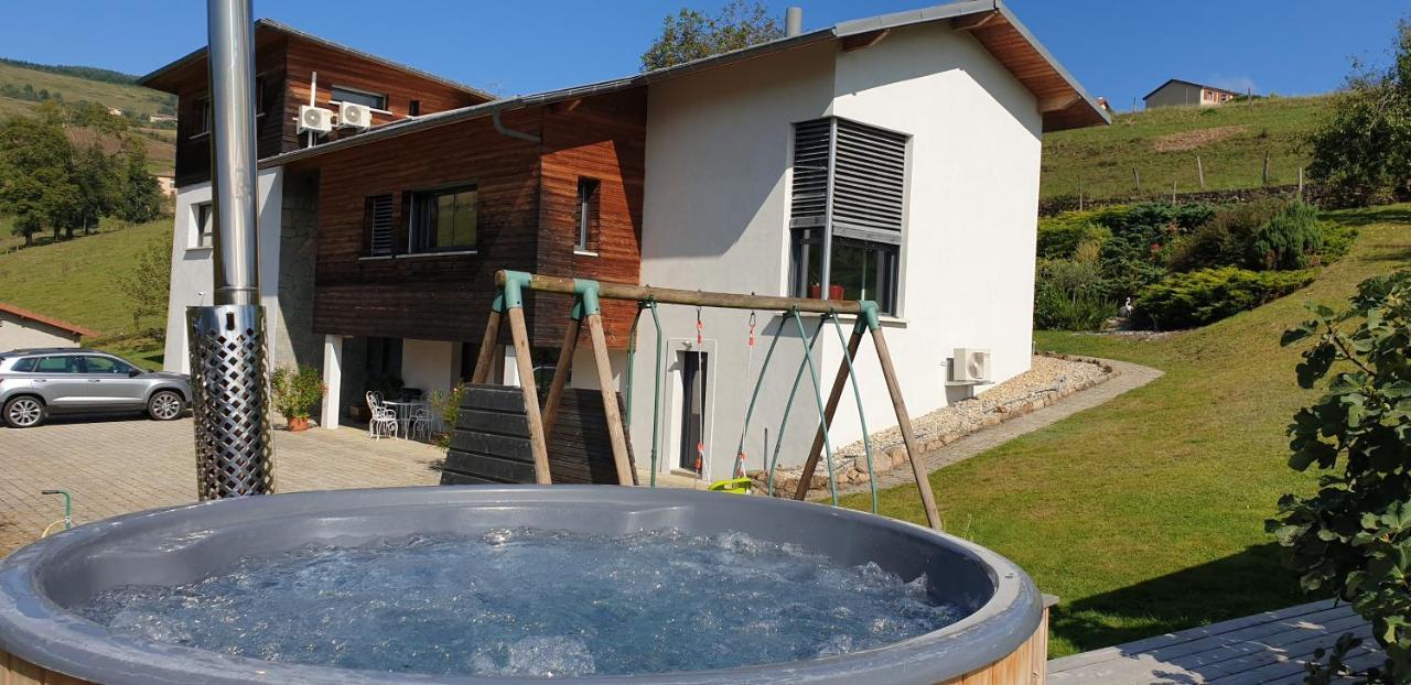 Bed and Breakfast Domaine De La Rue De La Tour Valsonne Экстерьер фото